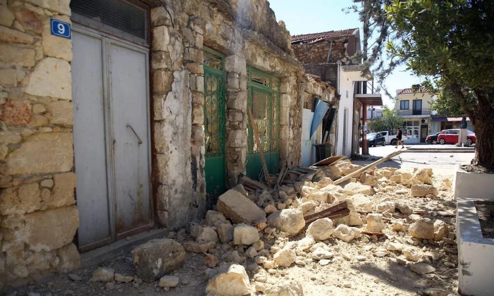 Τρώγονται μεταξύ τους οι σεισμολόγοι για ενδεχόμενο μεγάλου σεισμό στη Θήβα